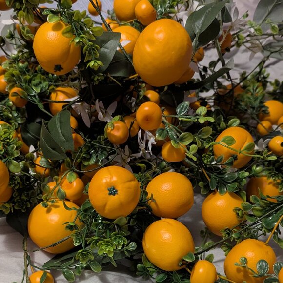 Oranges Garland - Picture 1 of 1